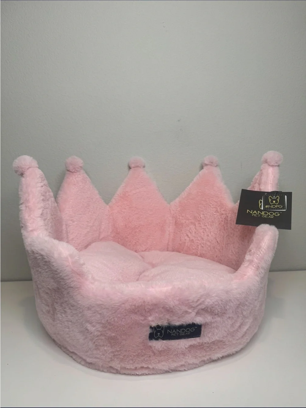 NWT Cute Little Pink Princess Dog/Puppy Bed Nandog